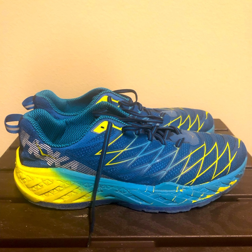 Hoka Clayton 2